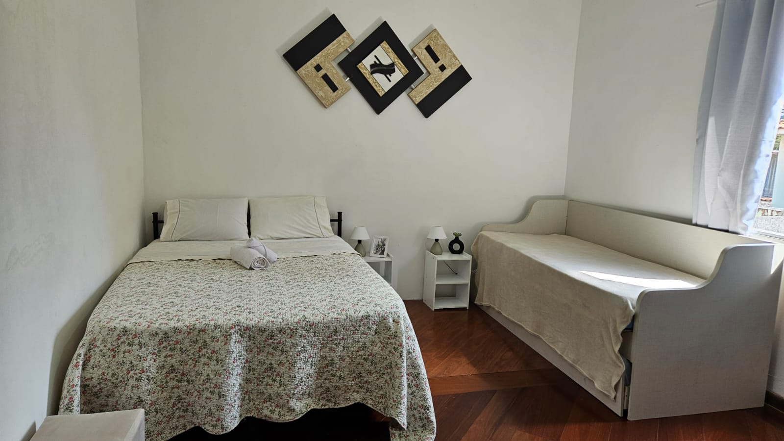 Ana Carolina`s Home